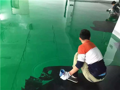 鹤峰下面给你一份环氧地坪漆施工的完整流程